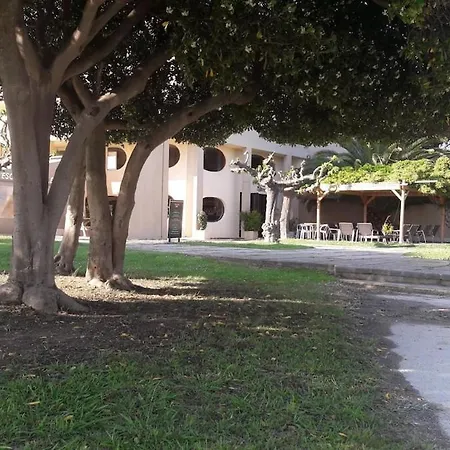 Botel Sailboat For Sea Ride Or Instructor Class Le Grau-du-Roi